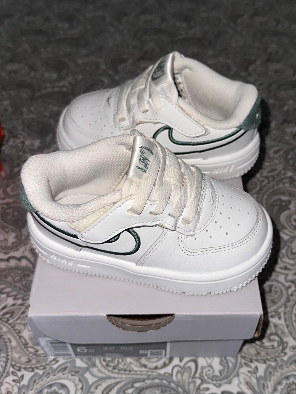 Nike Toddler Sneakers Bundle- Size 6 And Size 7. Can Be Unisex - Picture 4 of 11